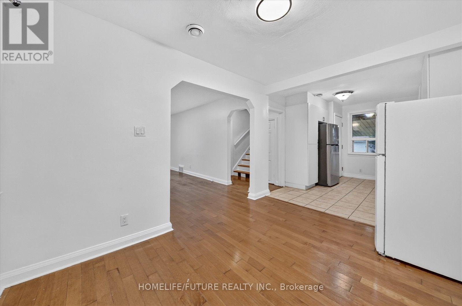 Main - 46 Stamford Square N, Toronto, Ontario  M1L 1X6 - Photo 8 - E13765548