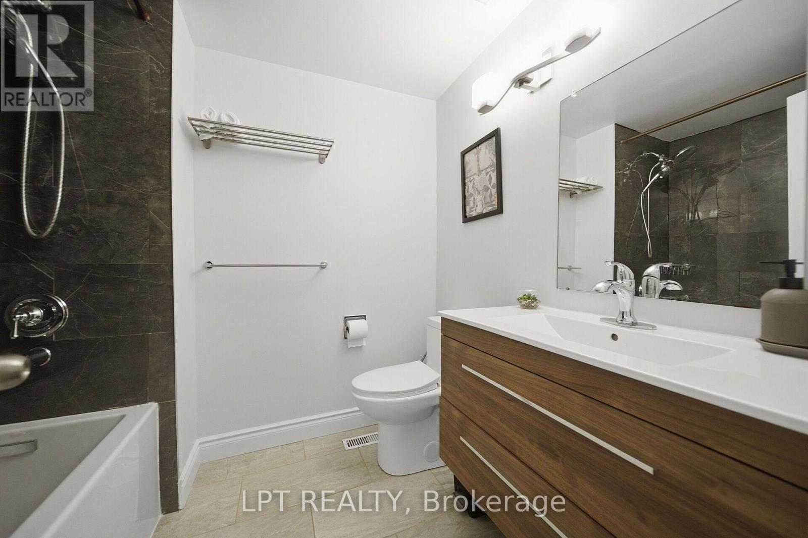 110 - 155 Glovers Road, Oshawa, Ontario  L1G 7A4 - Photo 33 - E13765608