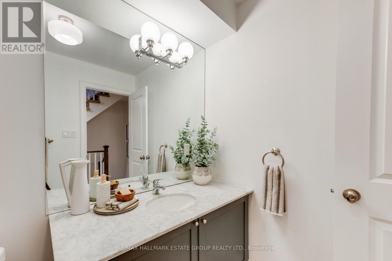 6b Scarborough Road, Toronto, Ontario  M4E 3M5 - Photo 34 - E13765652