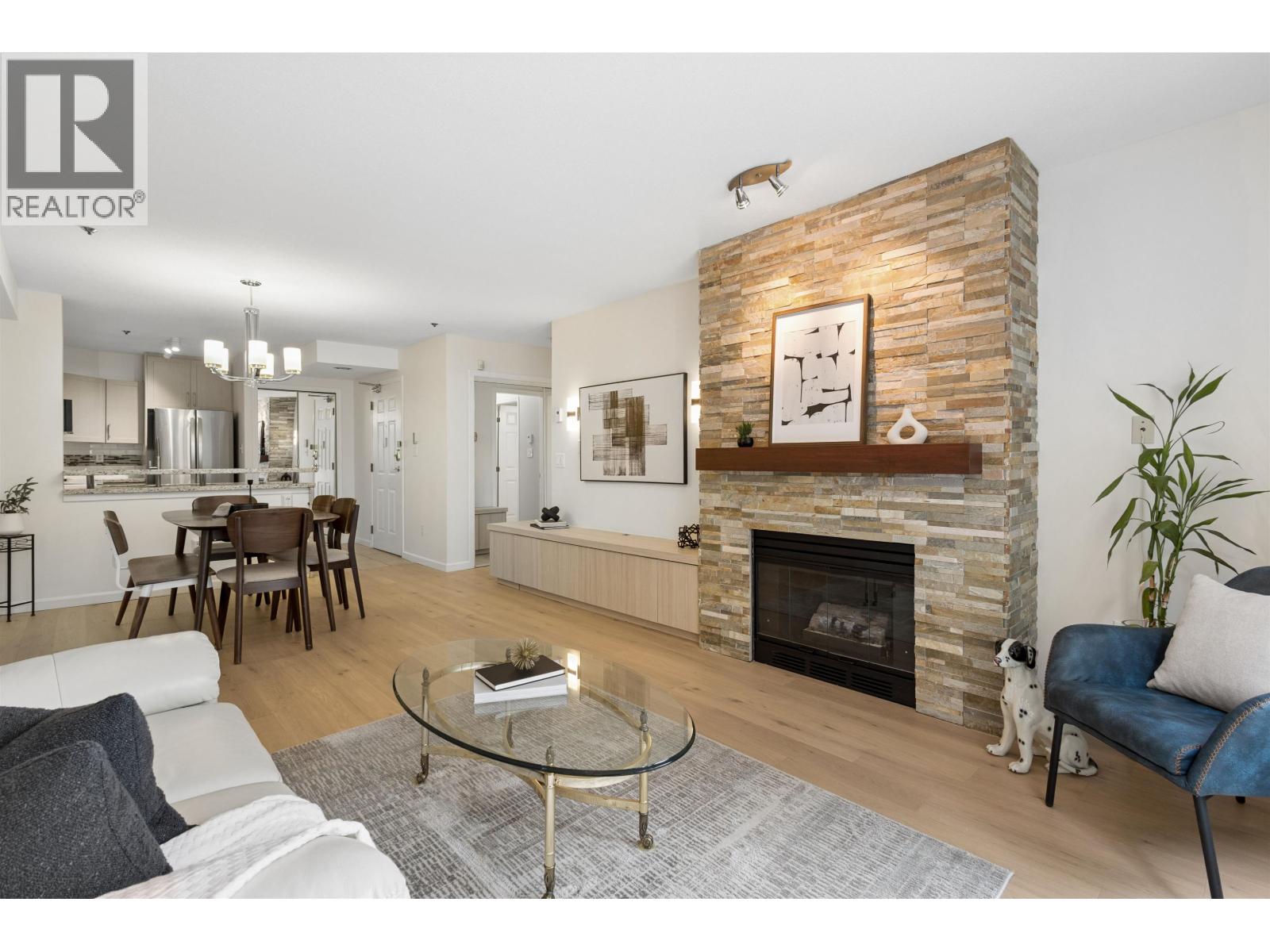 305 980 W 21st Street, Vancouver, British Columbia  V5Z 1Z1 - Photo 4 - R3163727