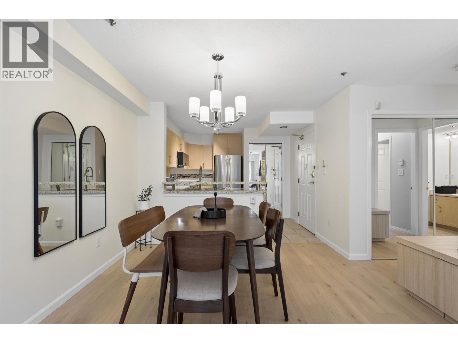 305 980 W 21st Street, Vancouver, British Columbia  V5Z 1Z1 - Photo 7 - R3163727