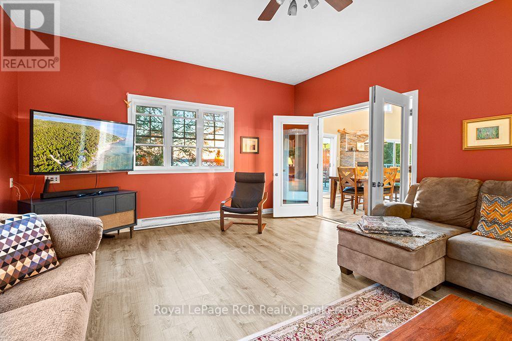 157 Eagle Road, Northern Bruce Peninsula, Ontario  N0H 2R0 - Photo 18 - X13765446