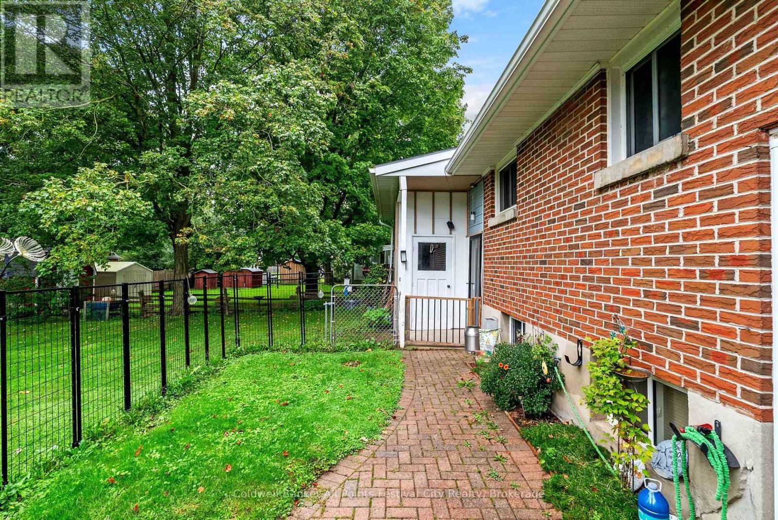 80 Princess Street W, Central Huron, Ontario  N0M 1L0 - Photo 35 - X13765466