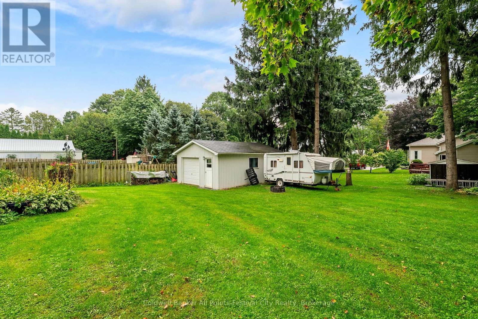 80 Princess Street W, Central Huron, Ontario  N0M 1L0 - Photo 38 - X13765466