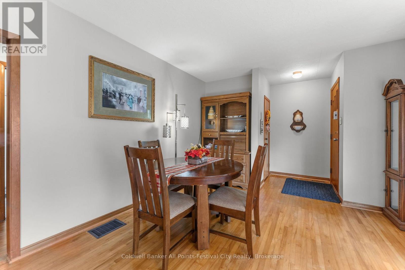 80 Princess Street W, Central Huron, Ontario  N0M 1L0 - Photo 5 - X13765466