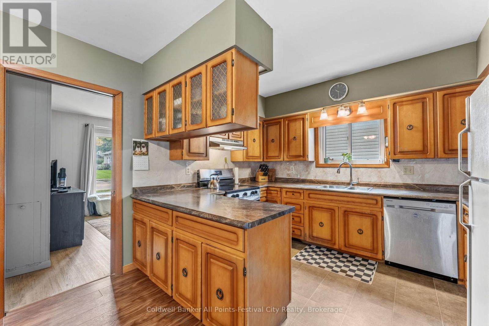 80 Princess Street W, Central Huron, Ontario  N0M 1L0 - Photo 8 - X13765466