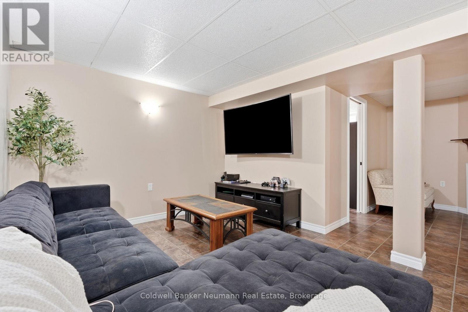 7 Henderson Drive, Guelph, Ontario N1E 0A1 - Photo 26 - X13765598