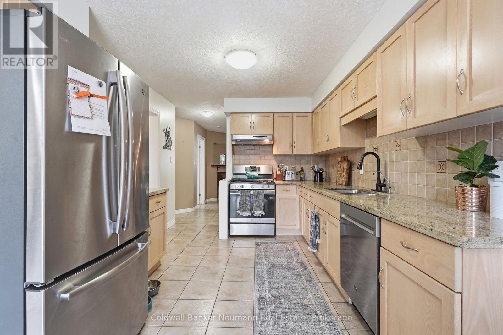 7 Henderson Drive, Guelph, Ontario N1E 0A1 - Photo 8 - X13765598