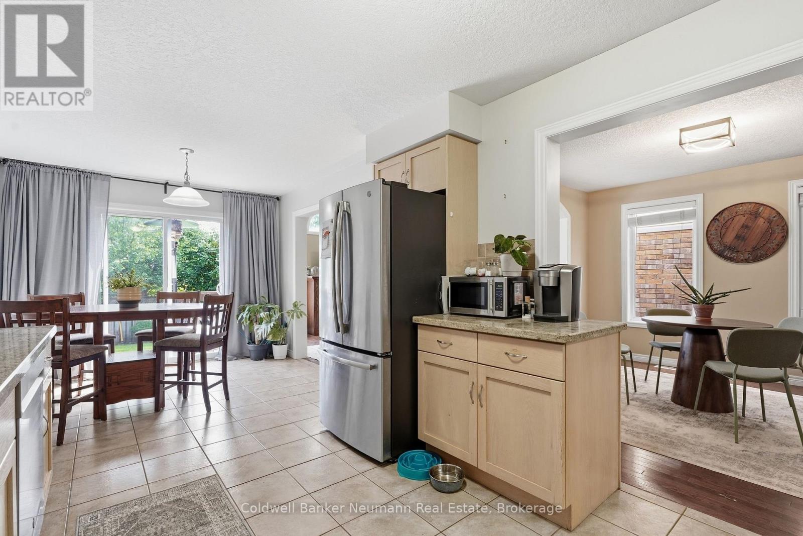 7 Henderson Drive, Guelph, Ontario N1E 0A1 - Photo 9 - X13765598