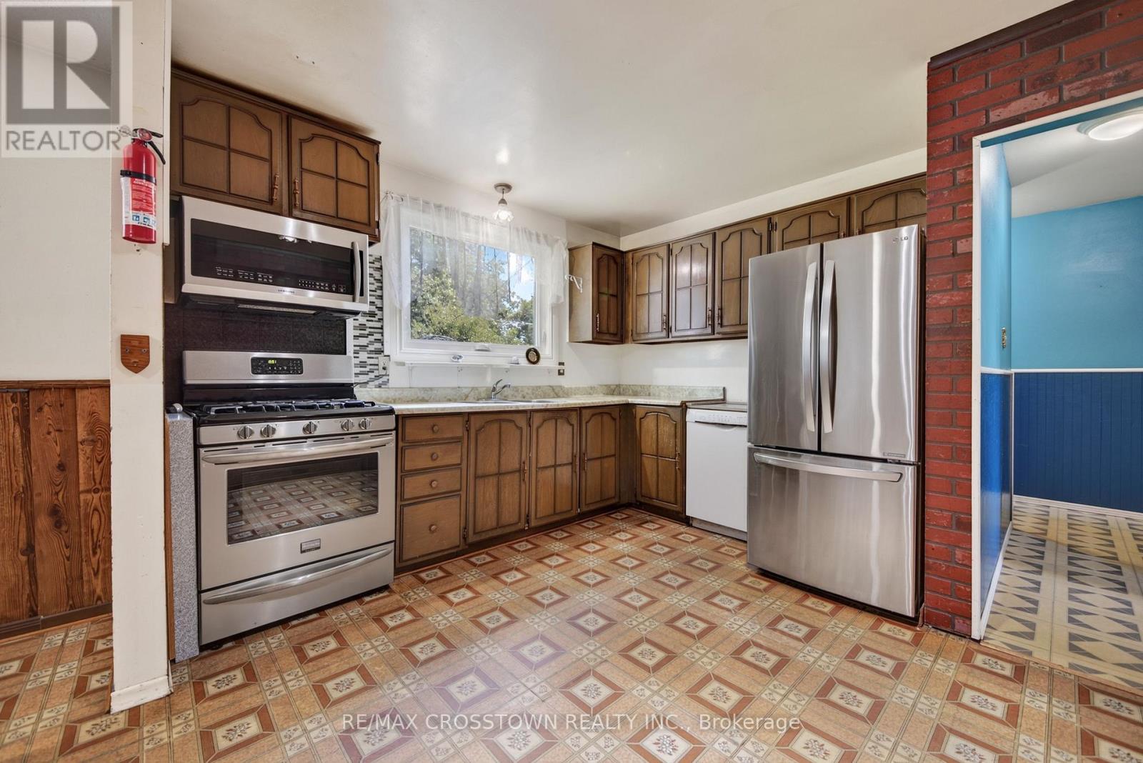 63 Adeline Avenue, New Tecumseth, Ontario  L0G 1W0 - Photo 21 - N13765590