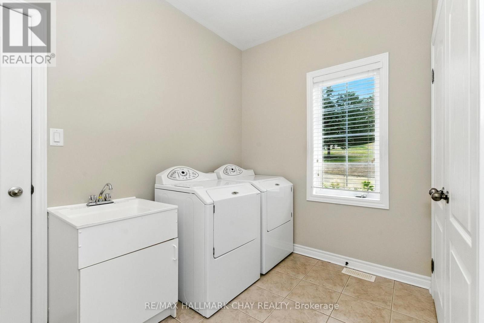 32 Valleycrest Drive, Oro-Medonte (Horseshoe Valley), Ontario  L0L 2L0 - Photo 17 - S13765630