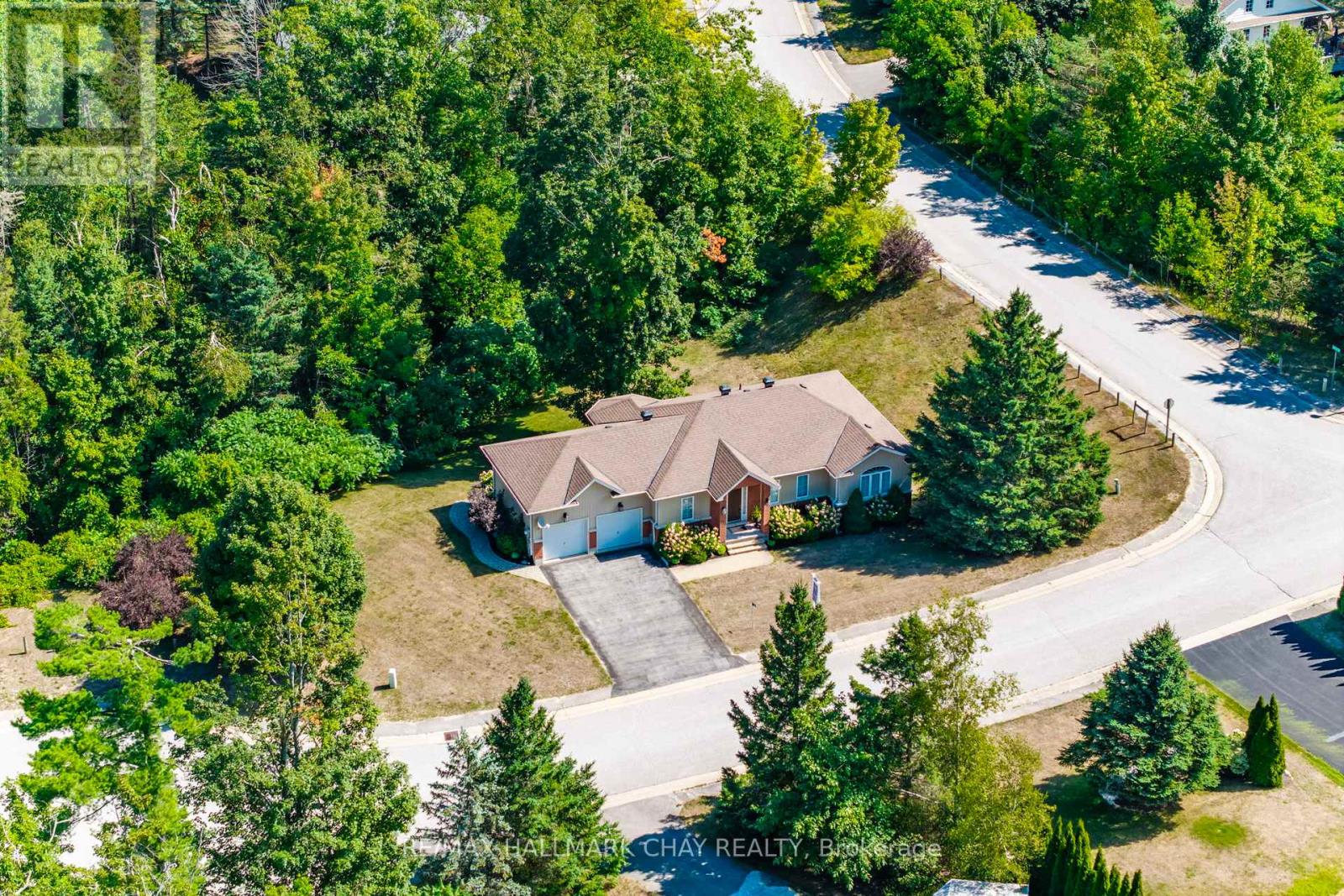 32 Valleycrest Drive, Oro-Medonte (Horseshoe Valley), Ontario  L0L 2L0 - Photo 41 - S13765630