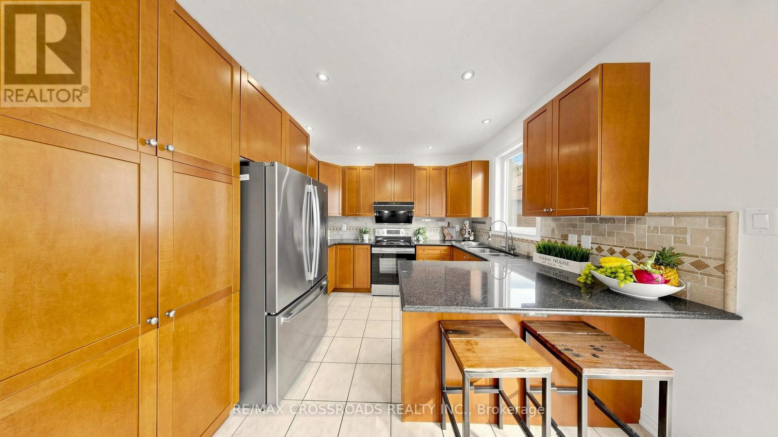 42 Bowkett Drive, Richmond Hill, Ontario  L4E 0L7 - Photo 10 - N13765524