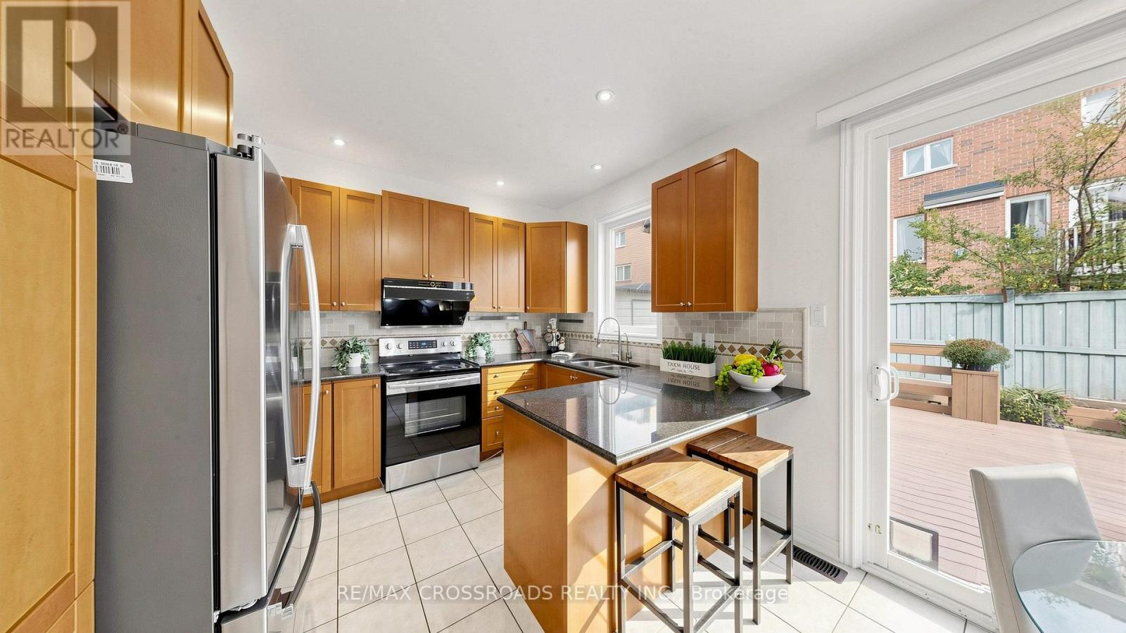 42 Bowkett Drive, Richmond Hill, Ontario  L4E 0L7 - Photo 11 - N13765524