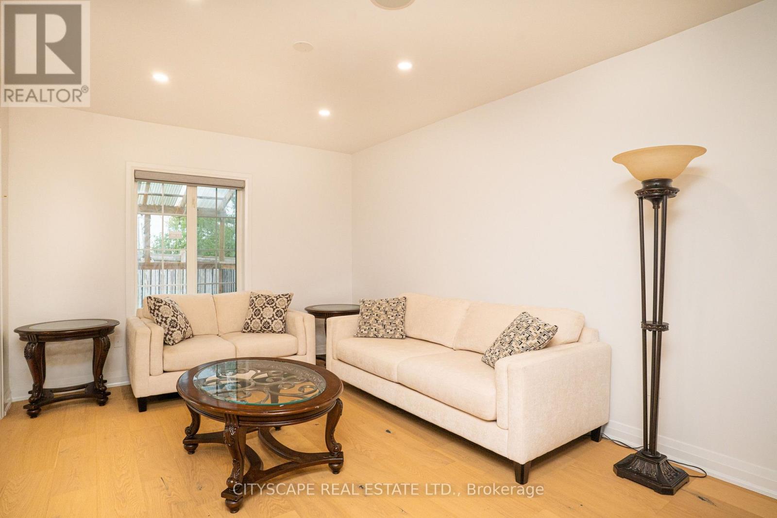 54 Albright Road, Brampton, Ontario  L6X 5C8 - Photo 10 - W13765434