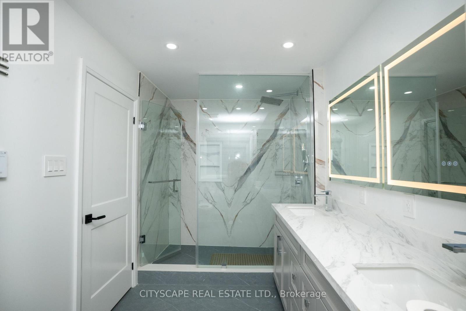 54 Albright Road, Brampton, Ontario  L6X 5C8 - Photo 19 - W13765434