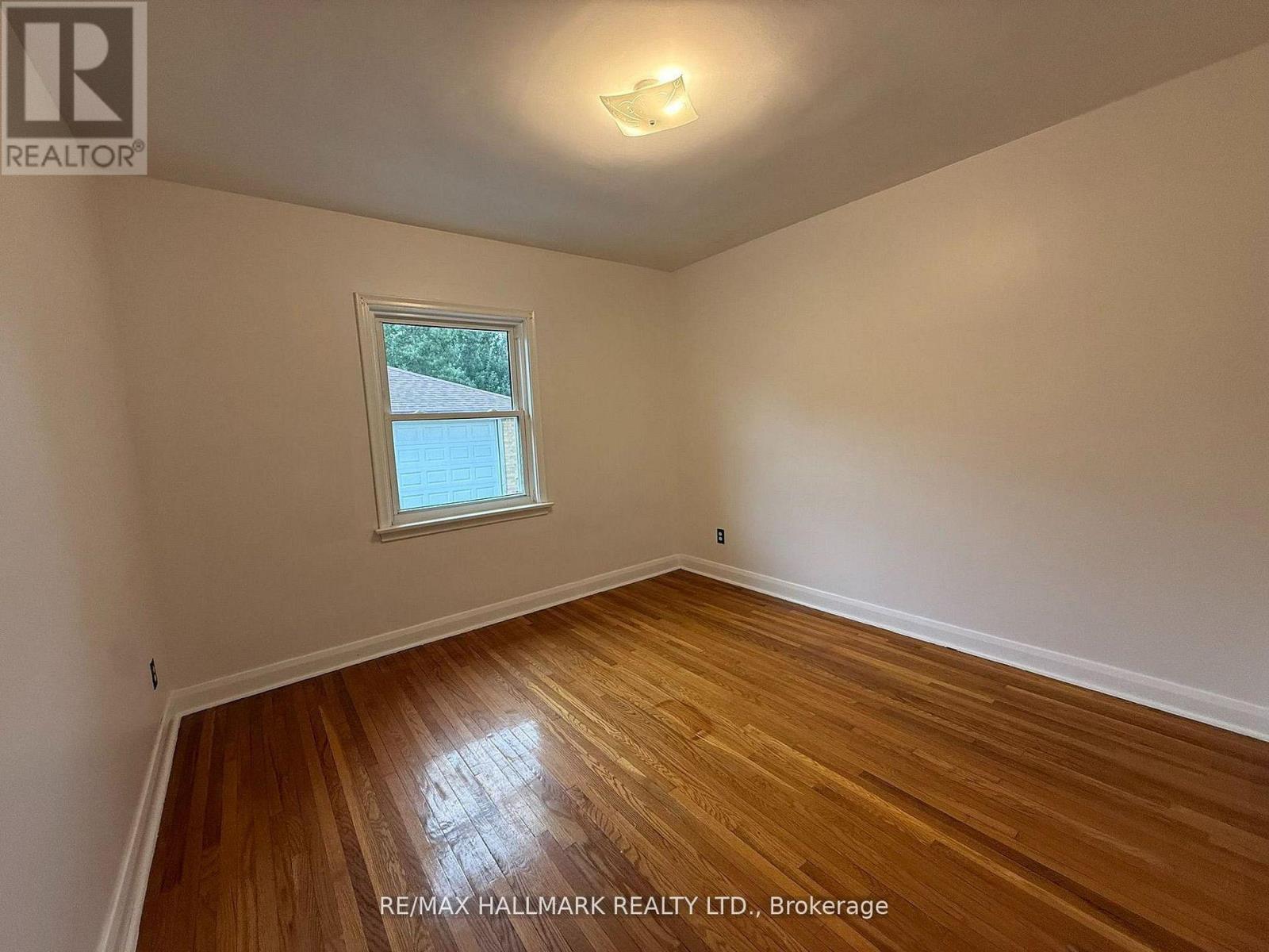 9 Macleod Street, Toronto, Ontario  M6L 2M7 - Photo 11 - W13765458
