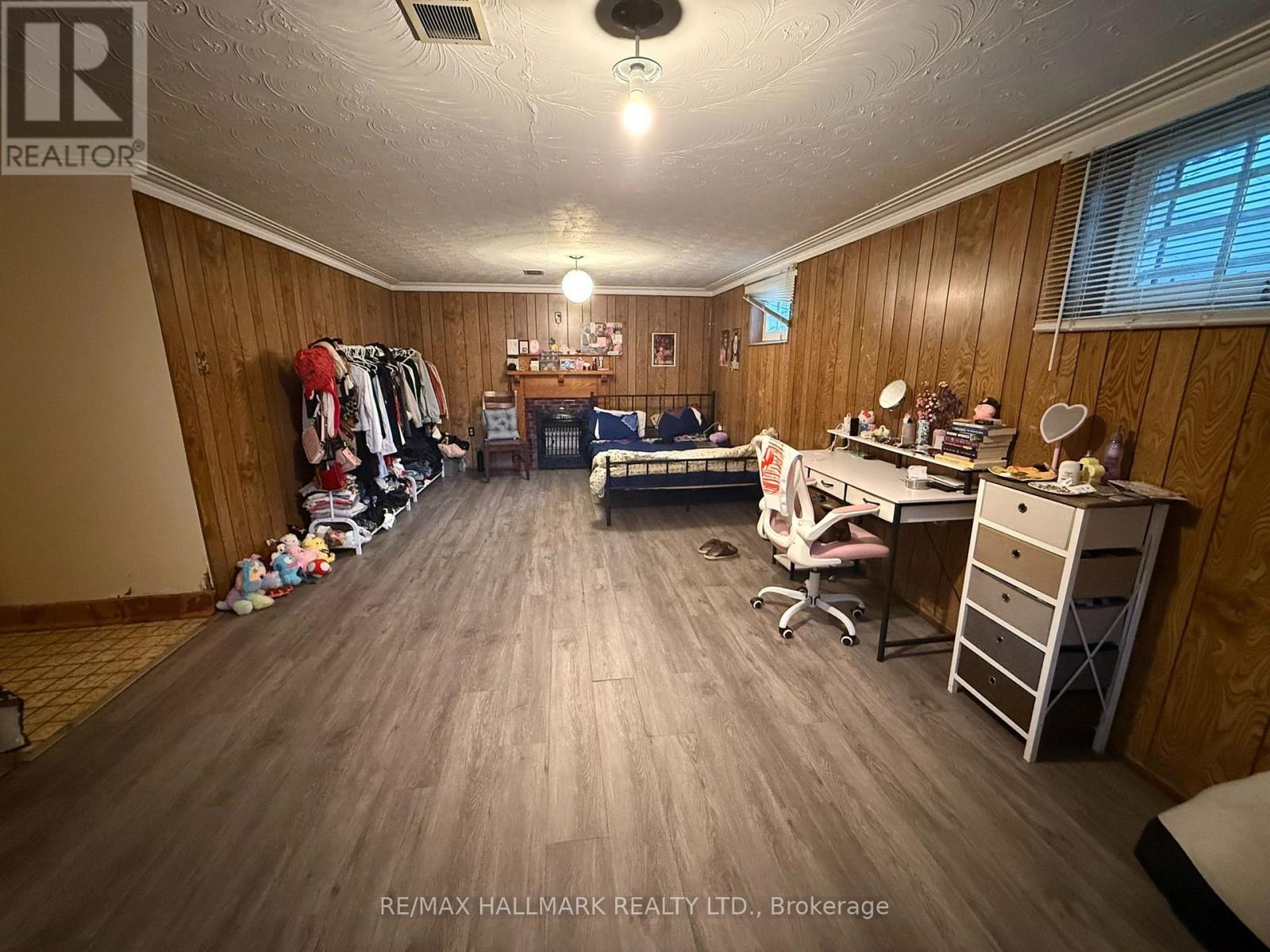 9 Macleod Street, Toronto, Ontario  M6L 2M7 - Photo 20 - W13765458