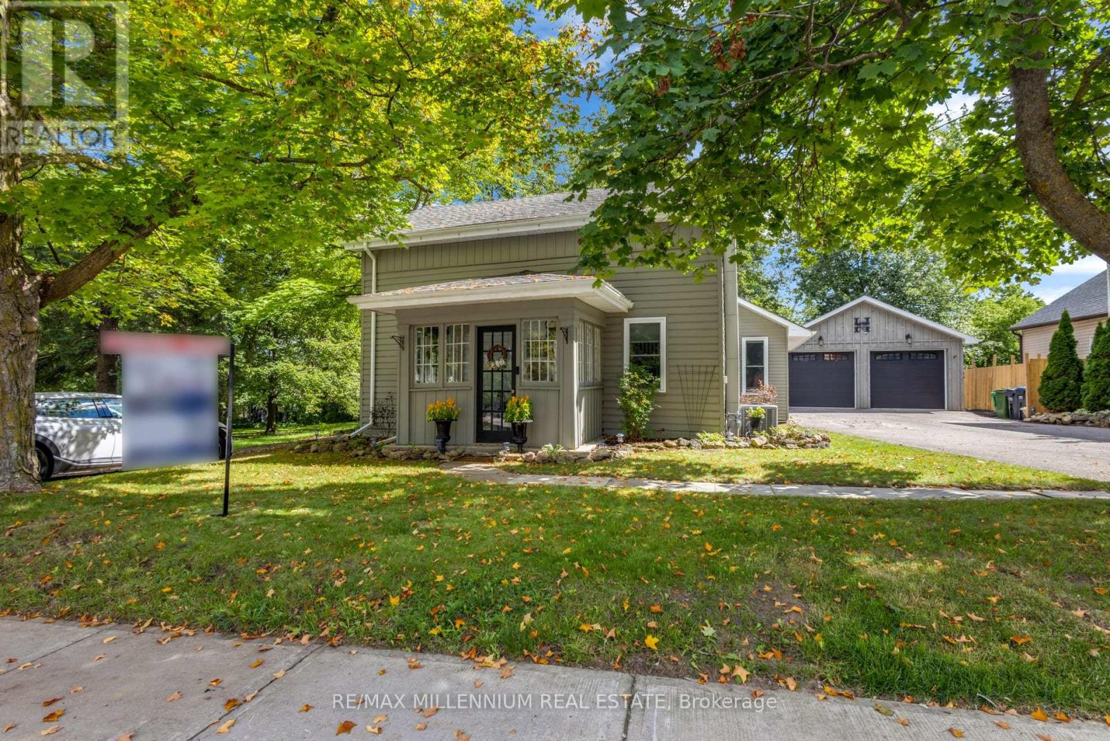1537 QUEEN STREET E, Caledon, Ontario