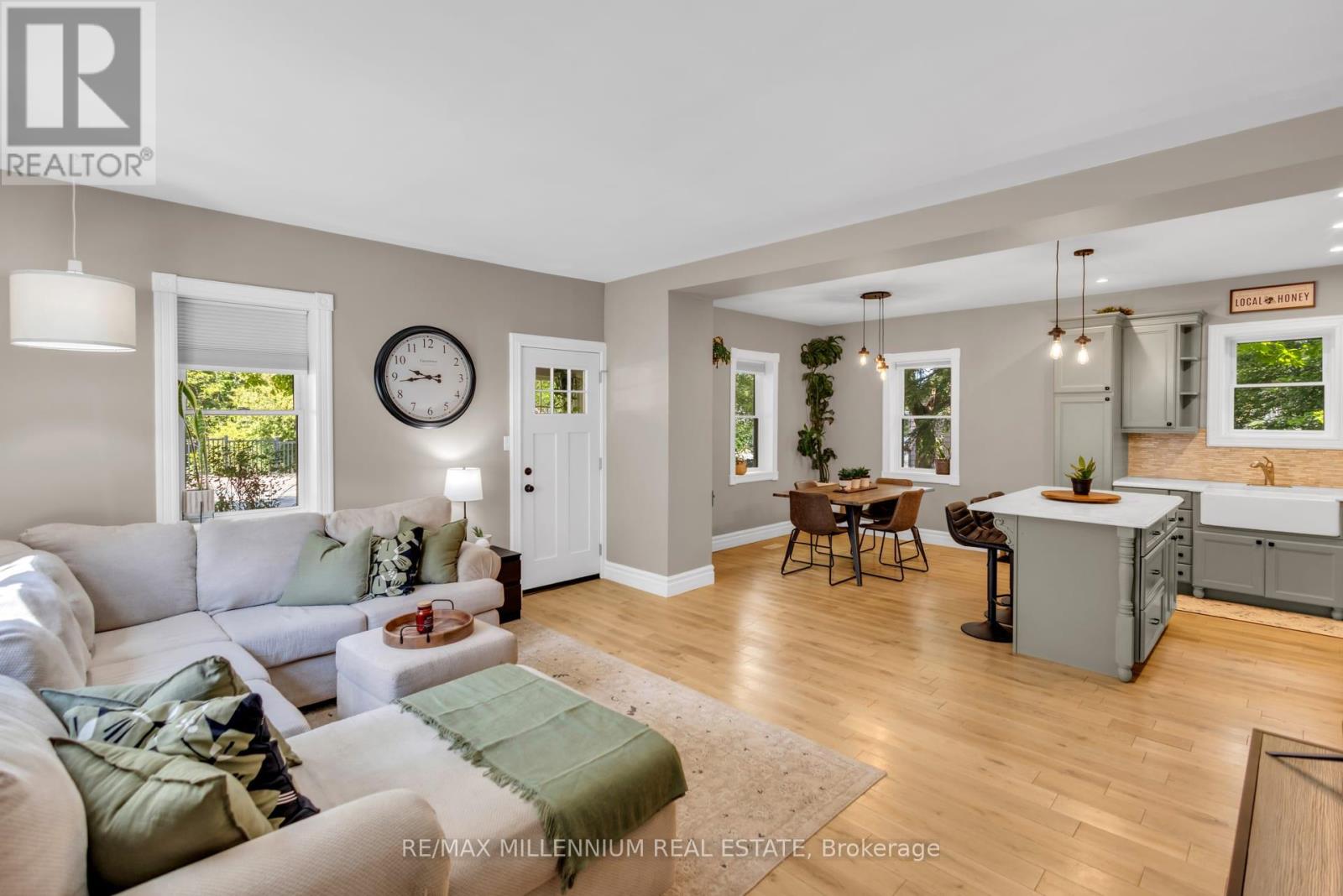 1537 Queen Street E, Caledon, Ontario  L7K 0C2 - Photo 6 - W13765474