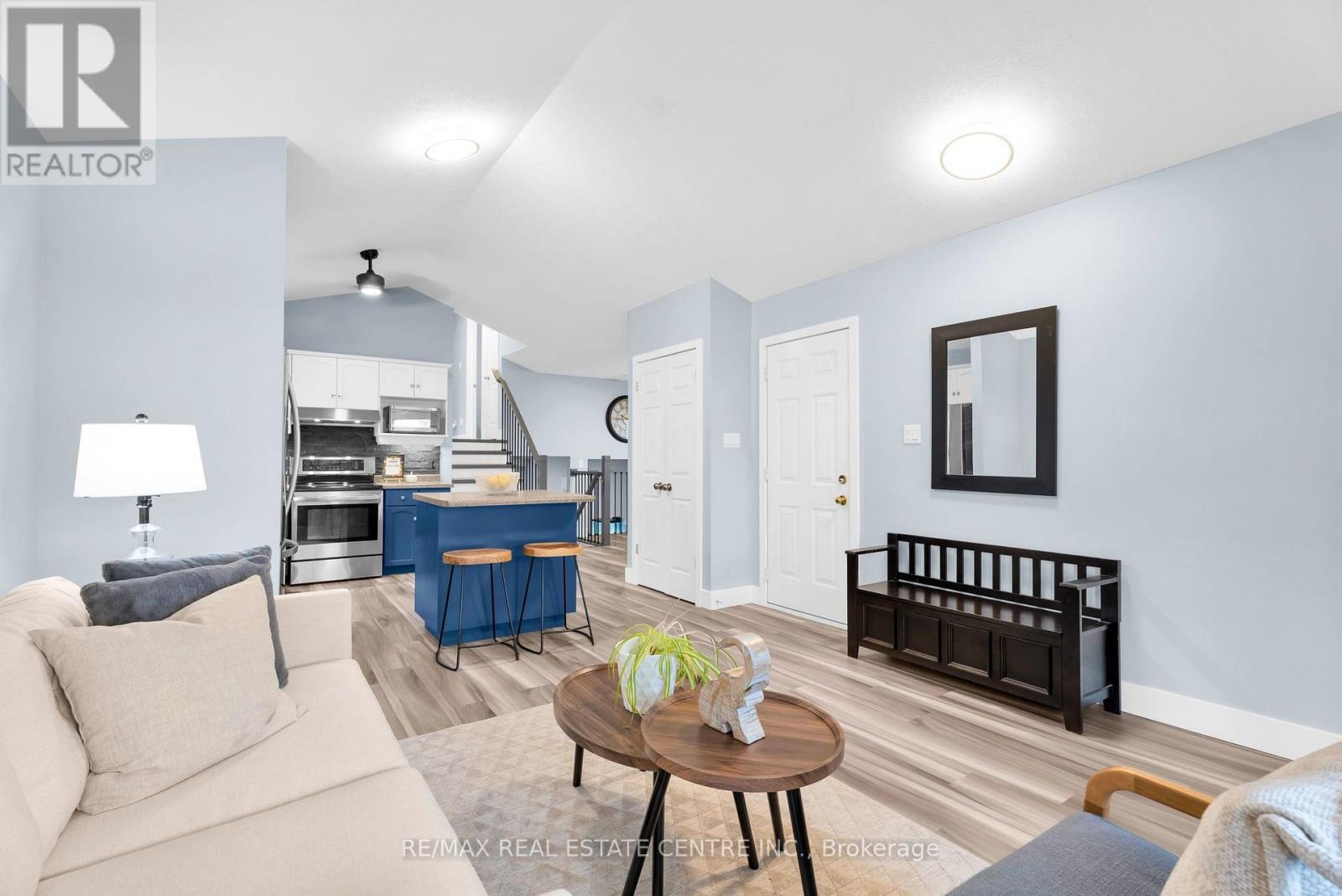 99 Glengarry Road, Orangeville, Ontario  L9W 5E4 - Photo 6 - W13765486