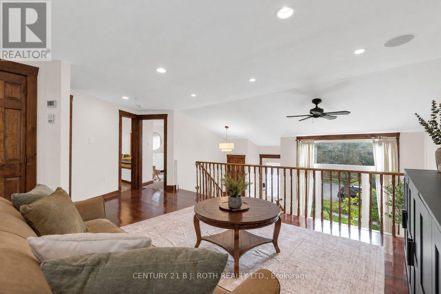 76 Fox Run, Barrie (Letitia Heights), Ontario  L4M 5A8 - Photo 8 - S13765254