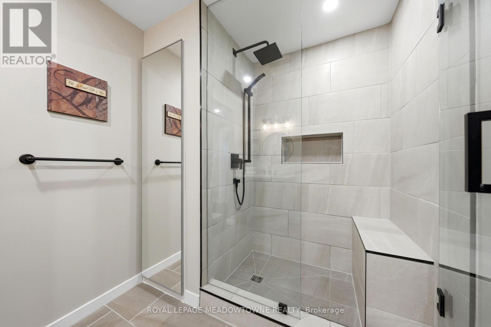 3089 Plum Tree Crescent, Mississauga, Ontario  L5N 4X2 - Photo 29 - W13765520