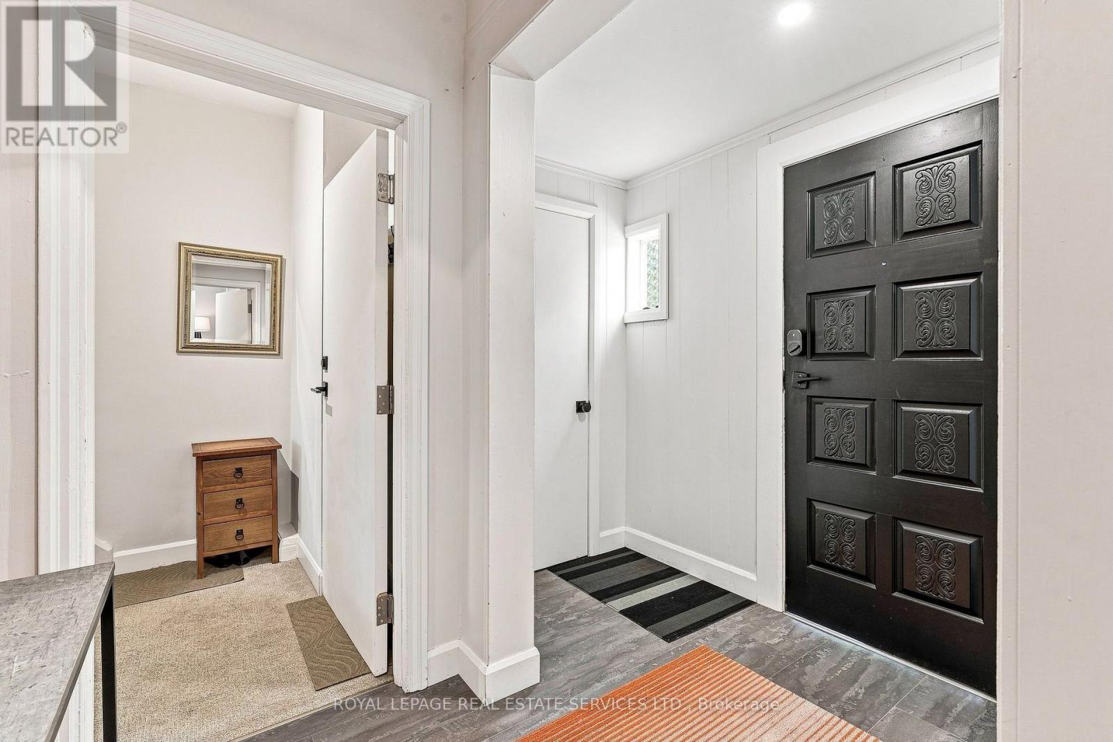 372 Trafalgar Road, Oakville, Ontario L6J 3H5 - Photo 3 - W13765540