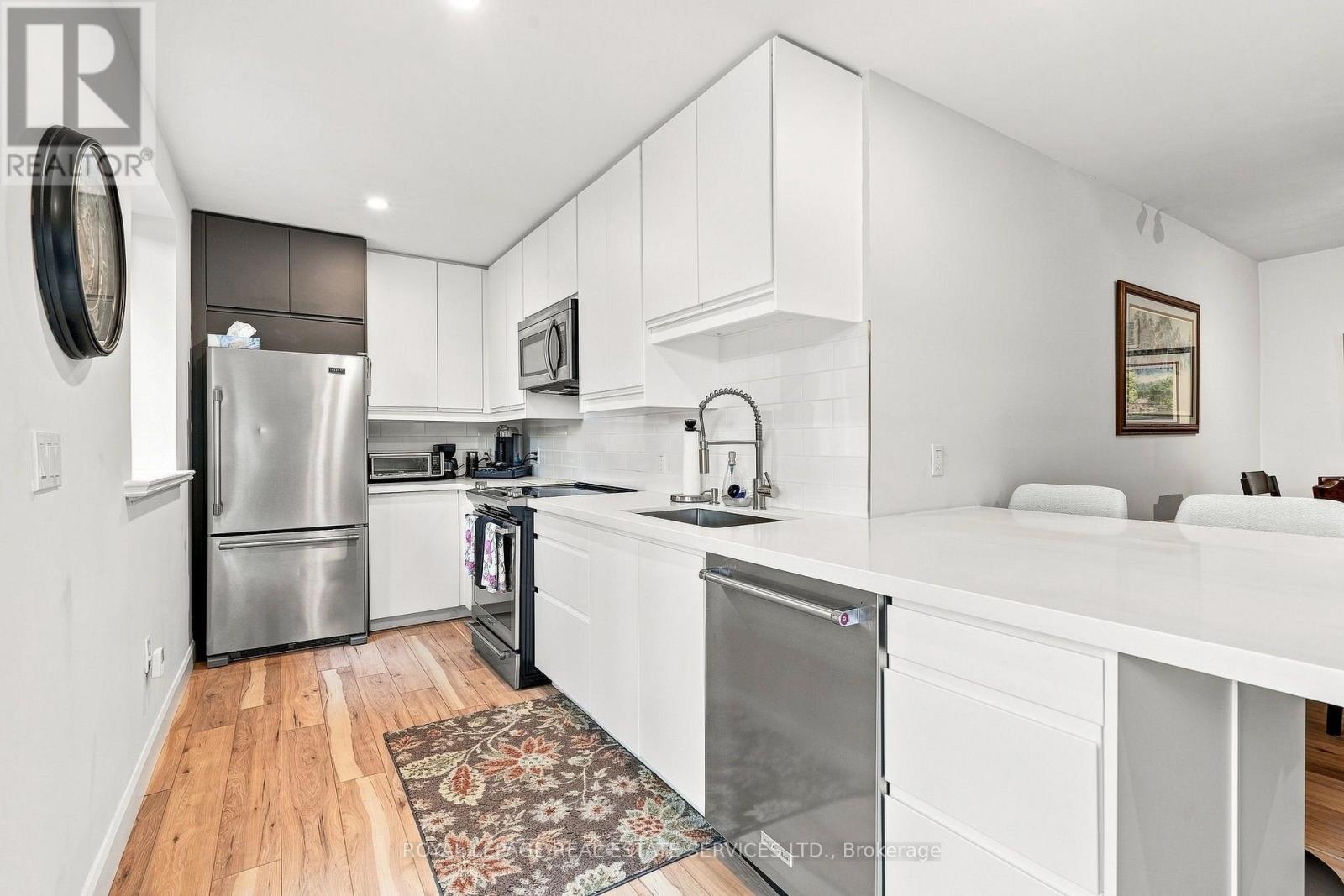 372 Trafalgar Road, Oakville, Ontario L6J 3H5 - Photo 47 - W13765540