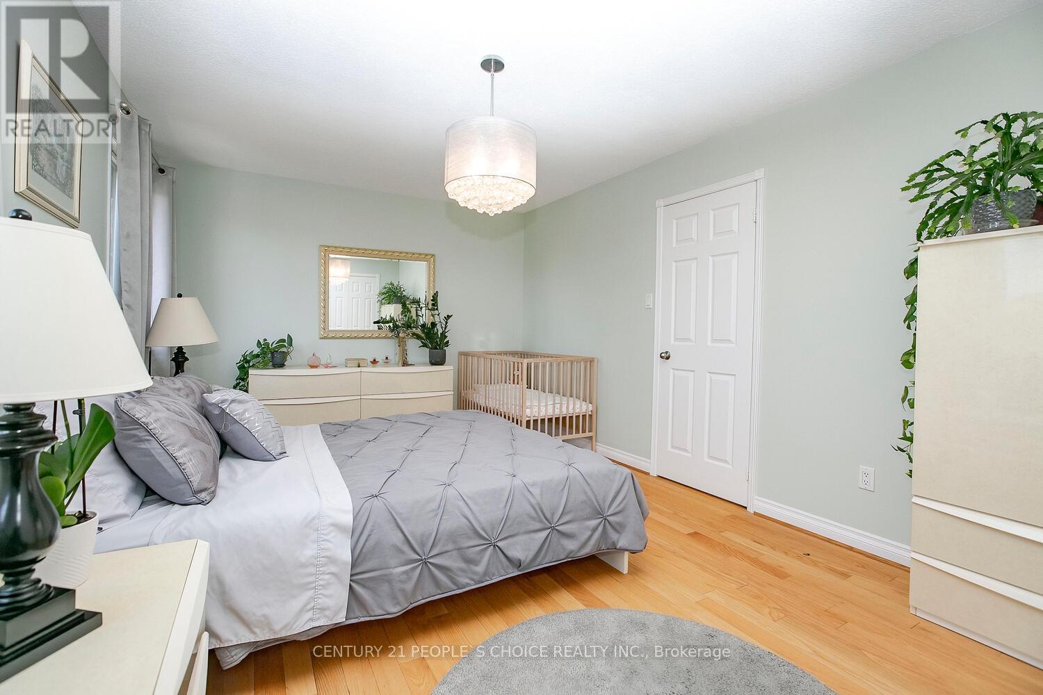 18 Hood Crescent, Brampton, Ontario  L6Y 4S6 - Photo 21 - W13765612