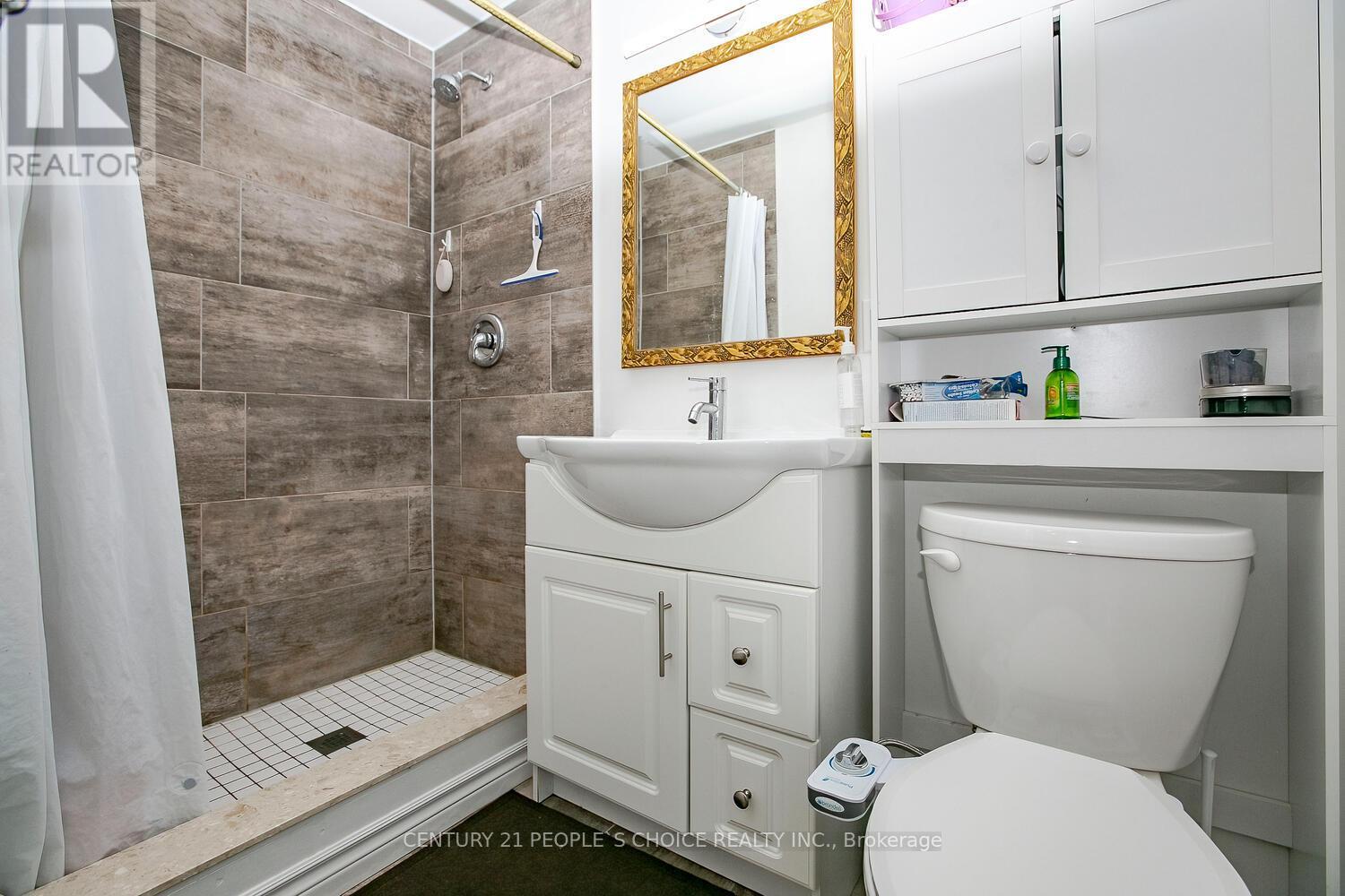 18 Hood Crescent, Brampton, Ontario  L6Y 4S6 - Photo 35 - W13765612
