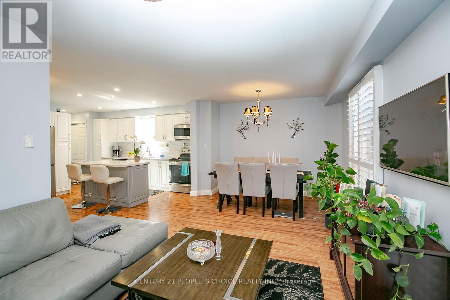 18 Hood Crescent, Brampton, Ontario  L6Y 4S6 - Photo 8 - W13765612