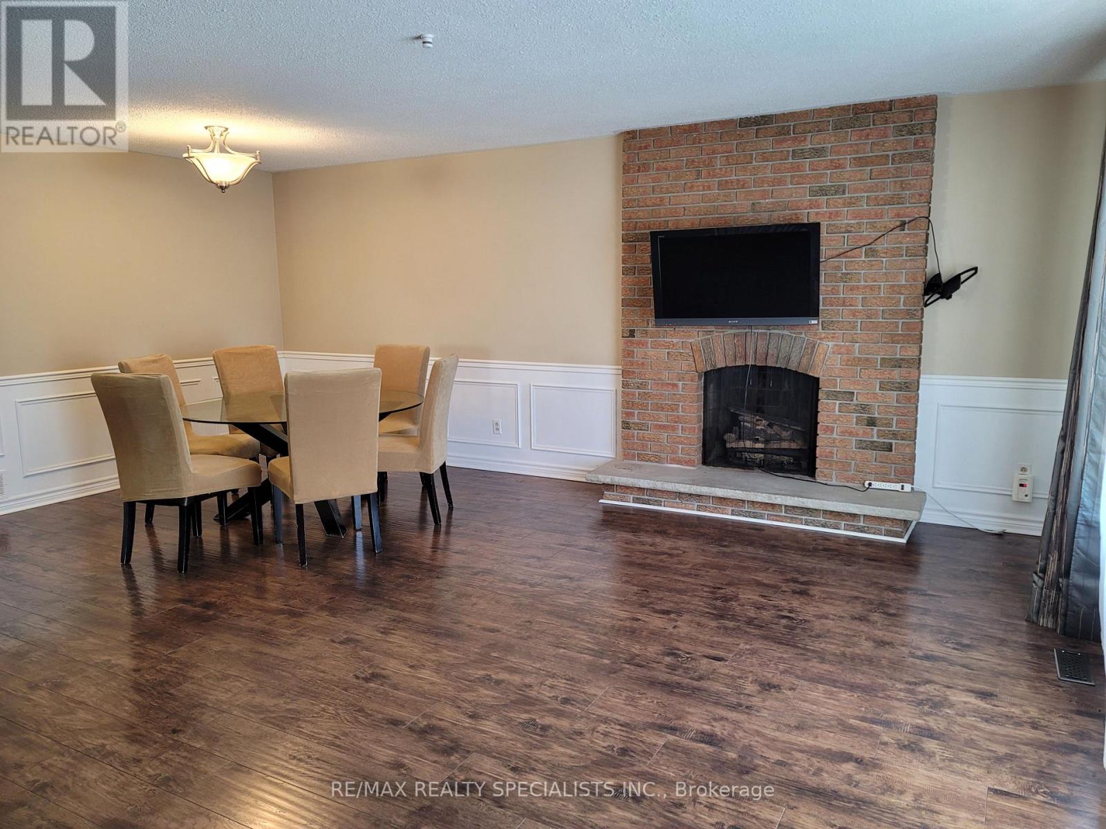 6795 Shelter Bay Road, Mississauga, Ontario  L5N 1T7 - Photo 4 - W13765642