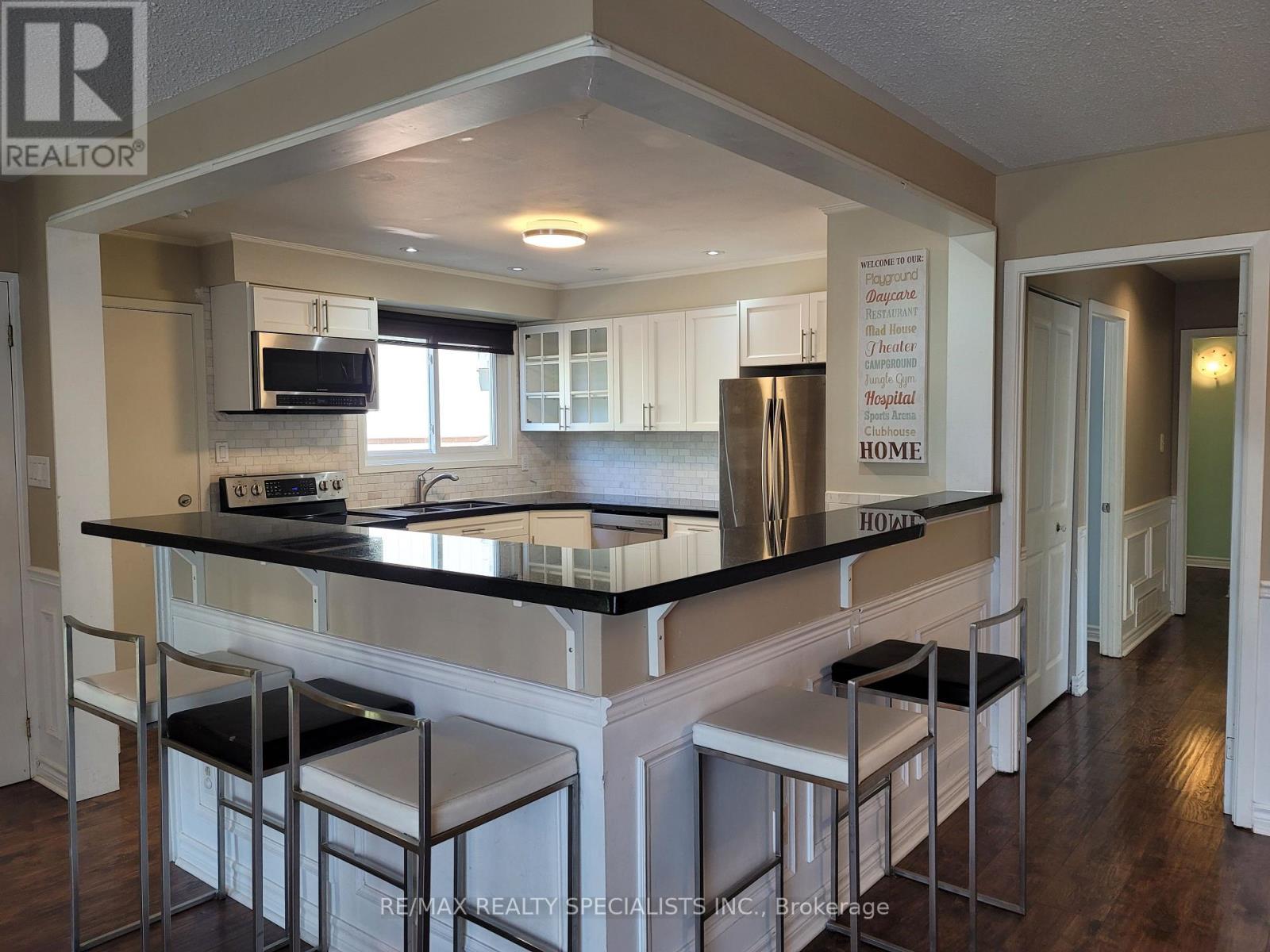 6795 Shelter Bay Road, Mississauga, Ontario  L5N 1T7 - Photo 8 - W13765642