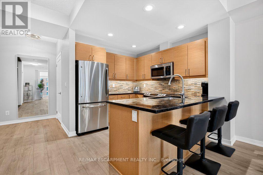 612 - 551 Maple Avenue, Burlington, Ontario  L7S 1M7 - Photo 9 - W13765098