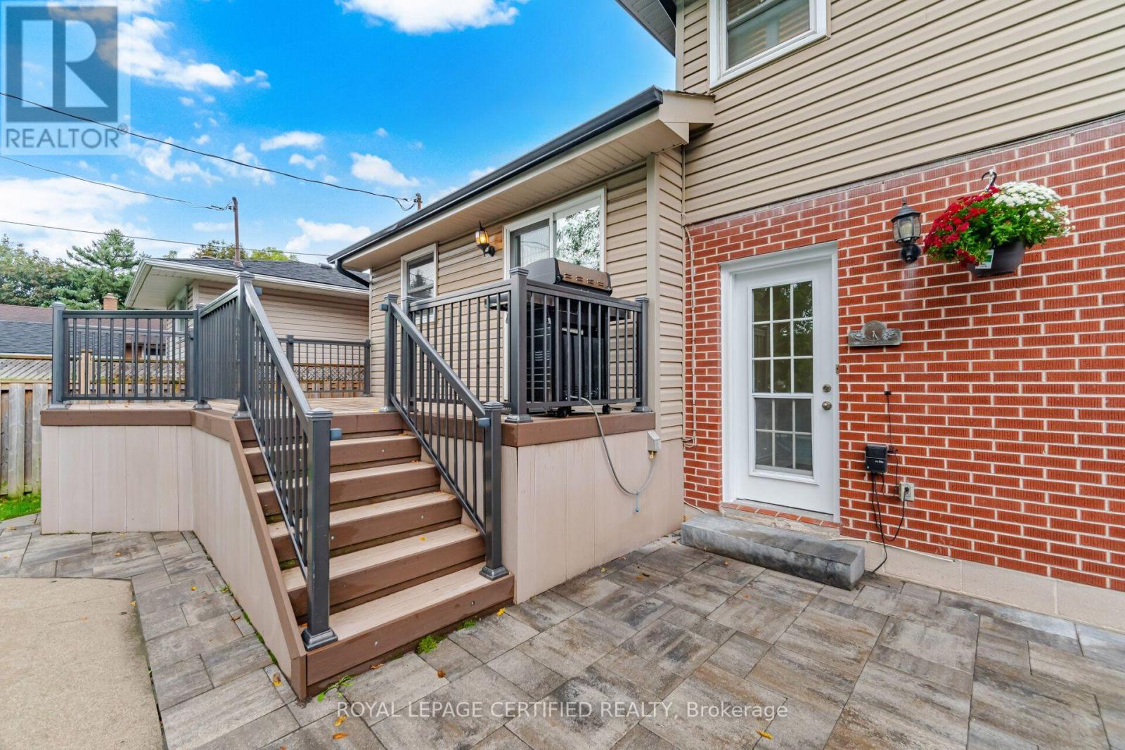 3490 Rexway Drive, Burlington, Ontario  L7N 2L6 - Photo 38 - W13764714