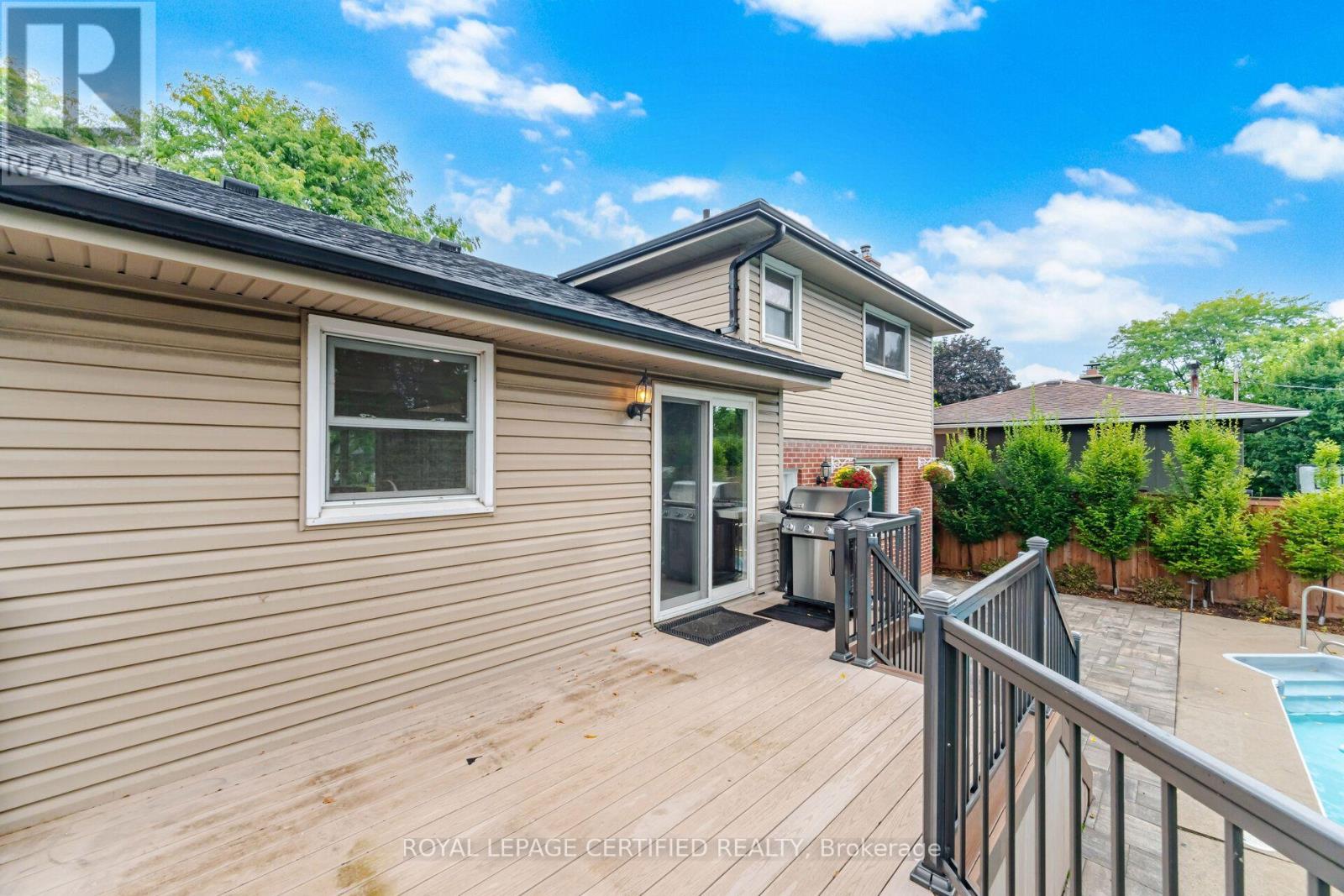 3490 Rexway Drive, Burlington, Ontario  L7N 2L6 - Photo 39 - W13764714