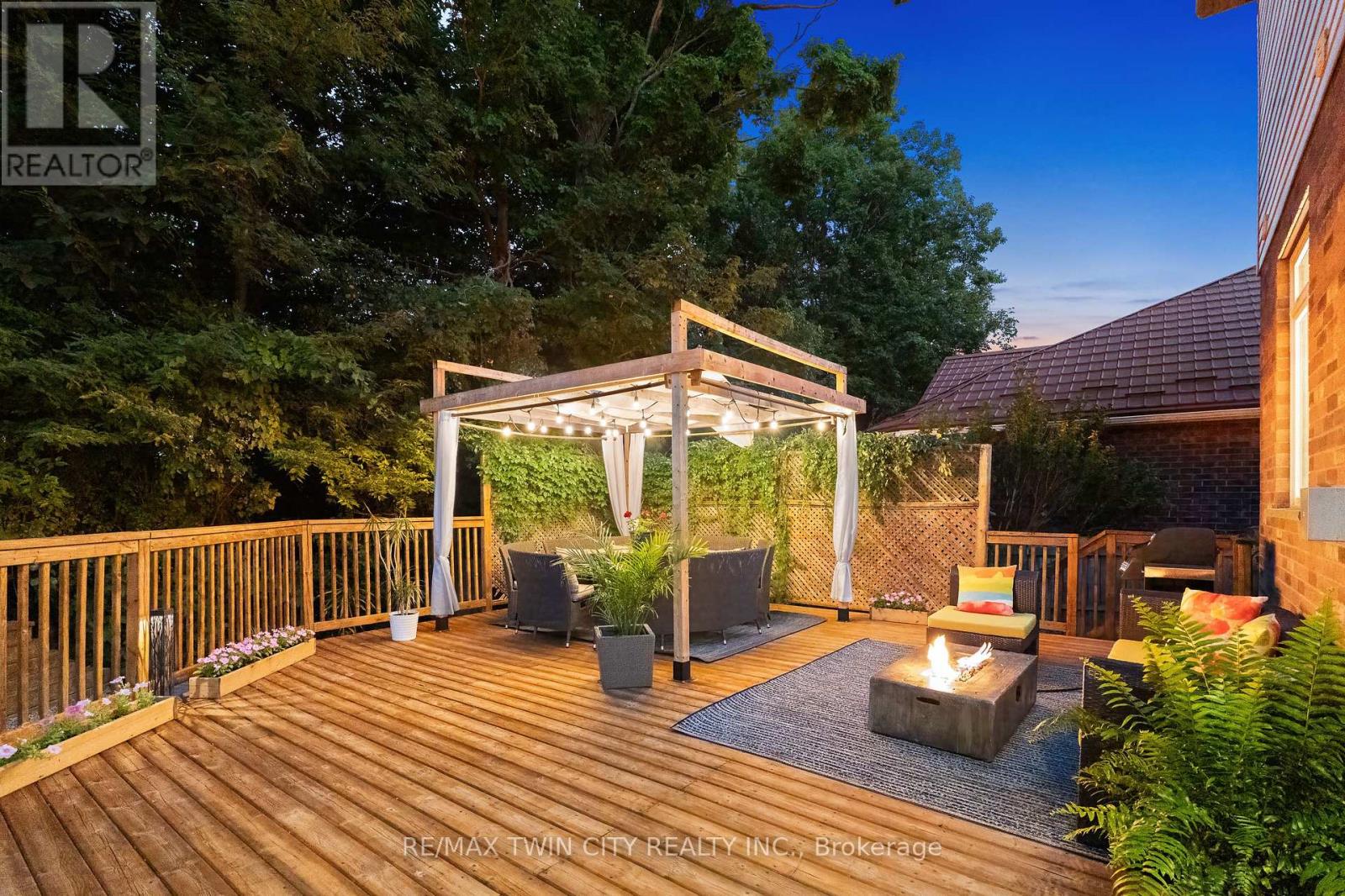534 Birchleaf Walk, Waterloo, Ontario N2T 2W5 - Photo 45 - X13765554