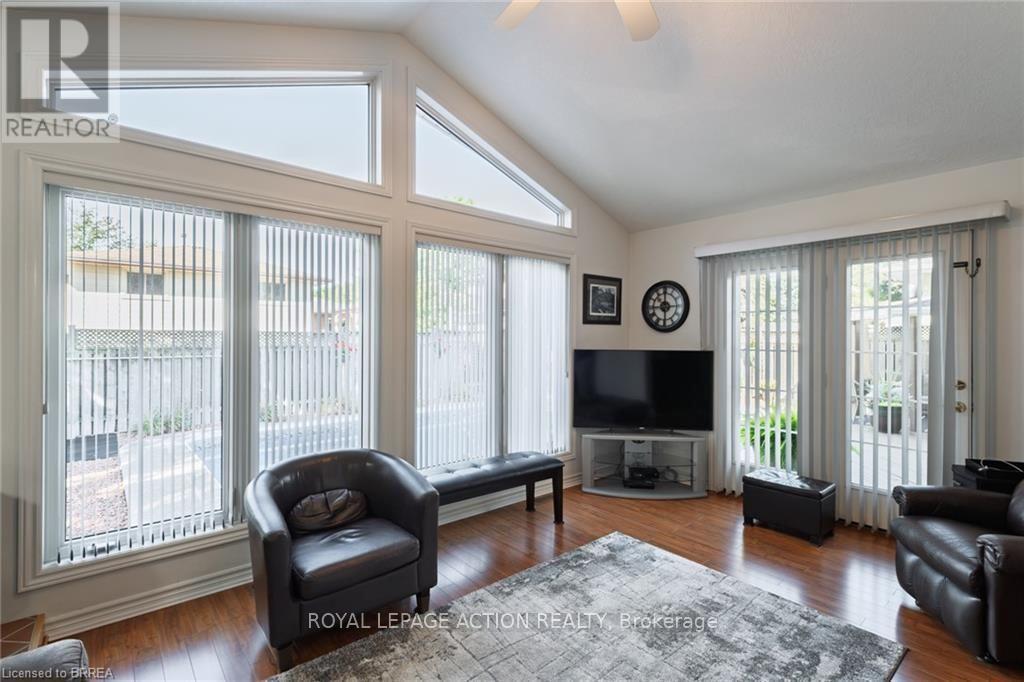 20 Wildflower Lane, Brantford, Ontario  N3R 6B4 - Photo 20 - X13765580