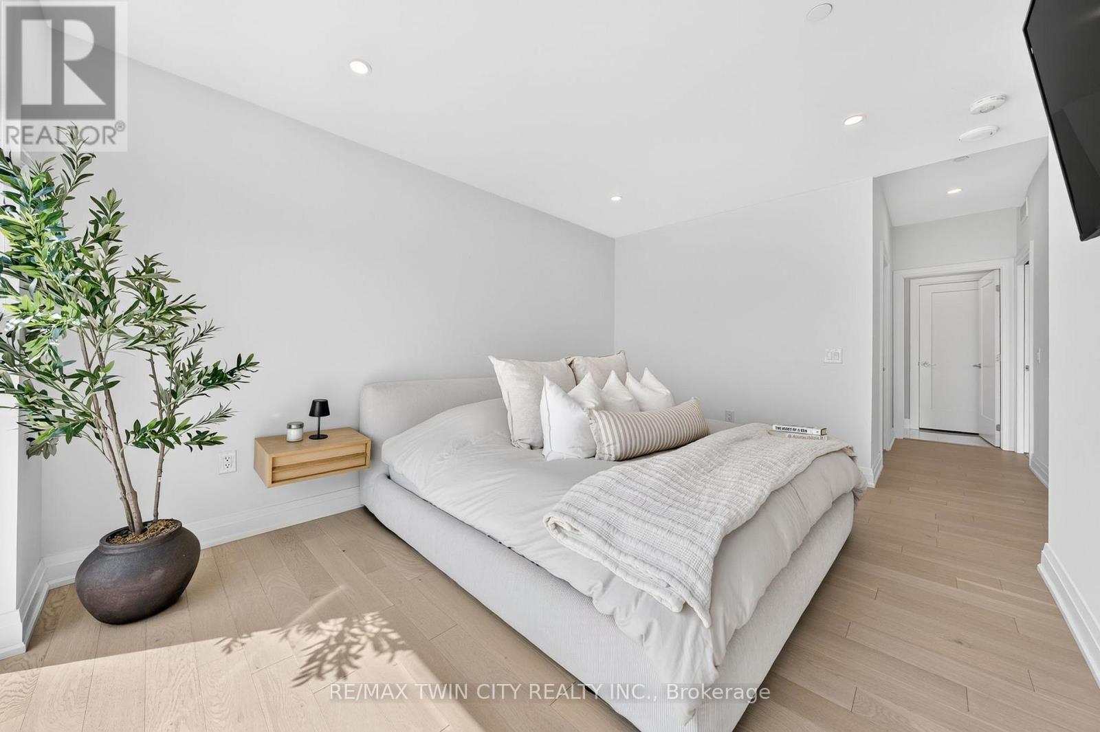 601 - 71 Wyndham Street S, Guelph, Ontario  N1E 5R3 - Photo 27 - X13763288
