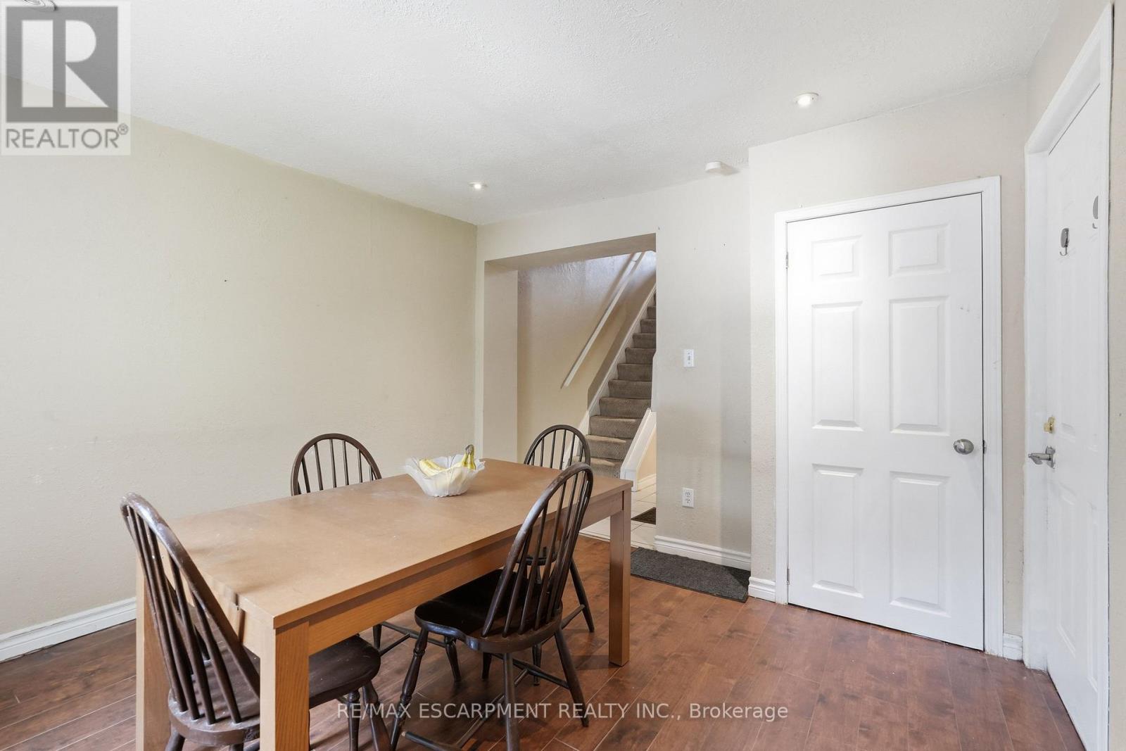 26 Niagara Street, Hamilton, Ontario L8L 6A2 - Photo 8 - X13746650
