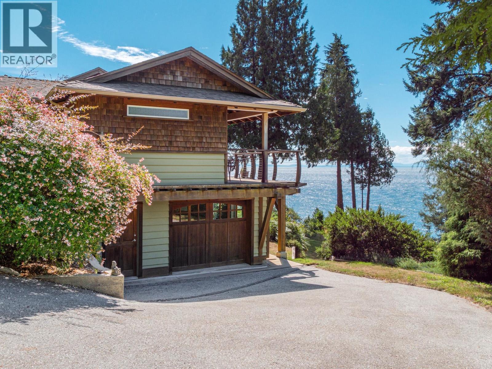 1321 Gower Point Road, Gibsons, British Columbia  V0N 1V3 - Photo 22 - R3161775