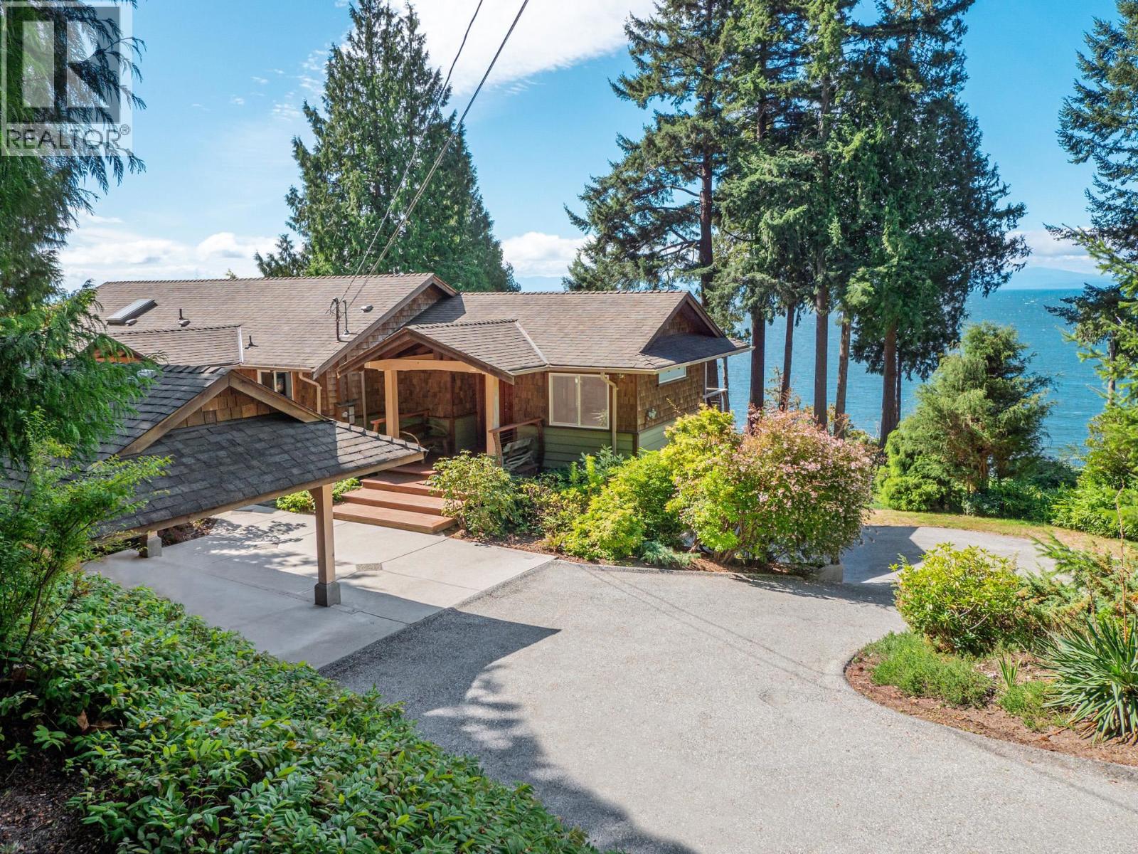 1321 Gower Point Road, Gibsons, British Columbia  V0N 1V3 - Photo 35 - R3161775