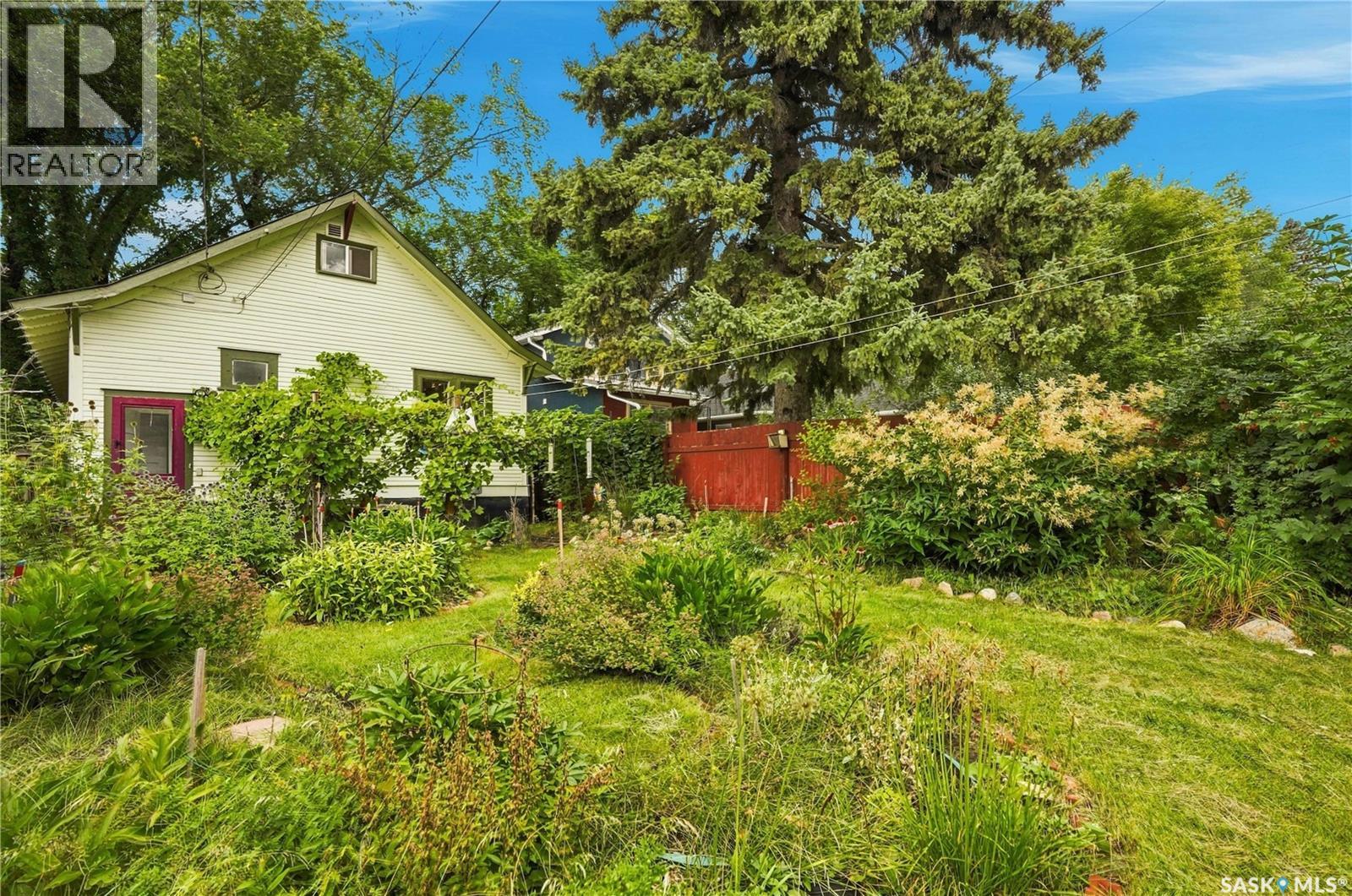820 13th Street E, Saskatoon, Saskatchewan  S7N 0M3 - Photo 34 - SK047906