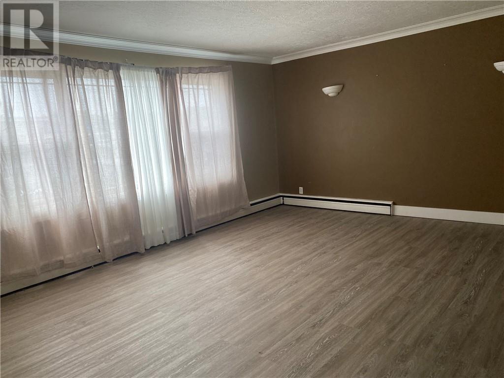 3045 Falconbridge Highway Unit# Main Floor, Garson, Ontario  P3L 1J4 - Photo 11 - 2129520