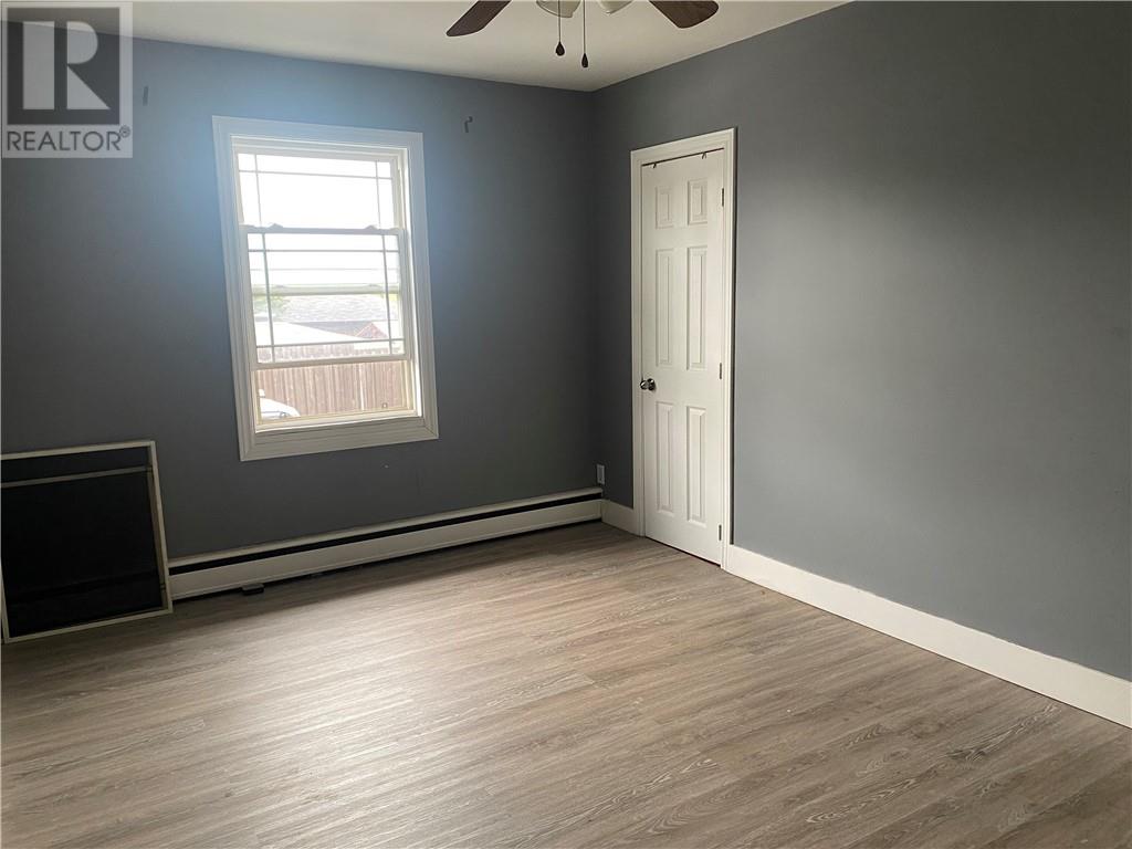 3045 Falconbridge Highway Unit# Main Floor, Garson, Ontario  P3L 1J4 - Photo 13 - 2129520