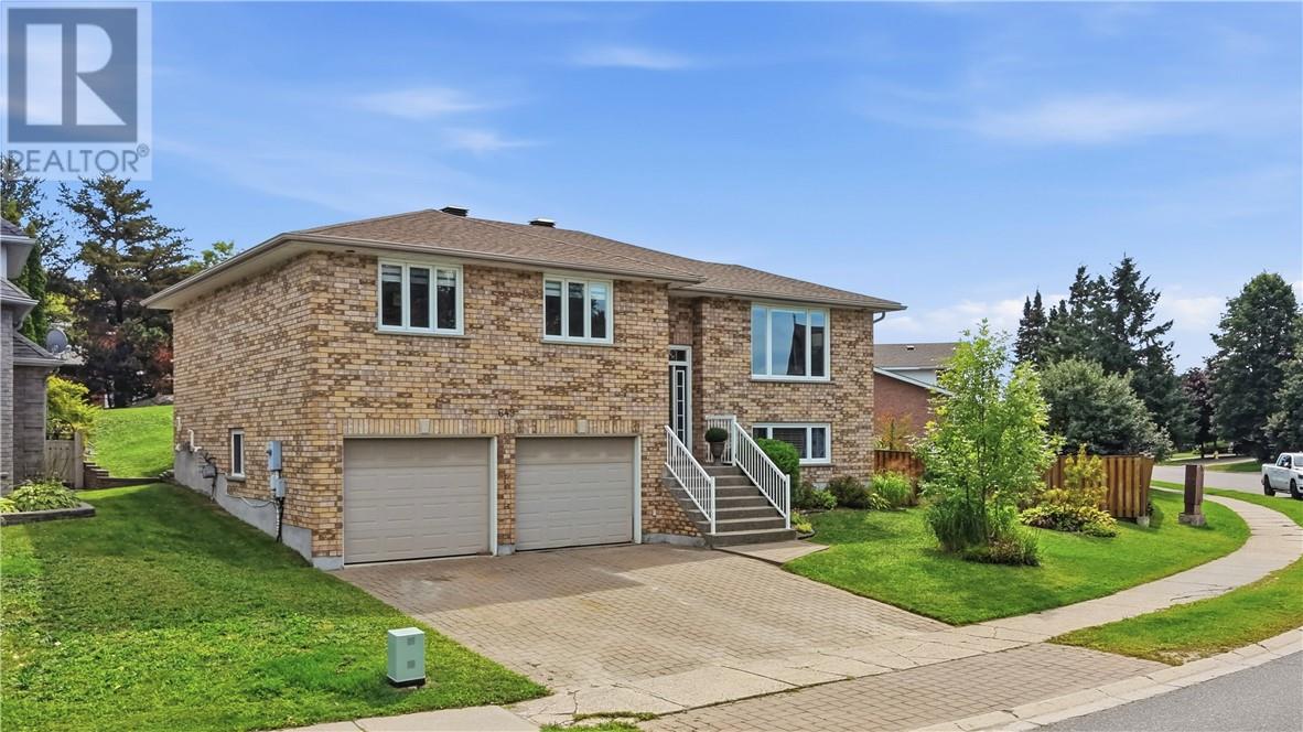 649 Telstar Avenue, Sudbury, Ontario  P3E 5Z9 - Photo 2 - 2130248