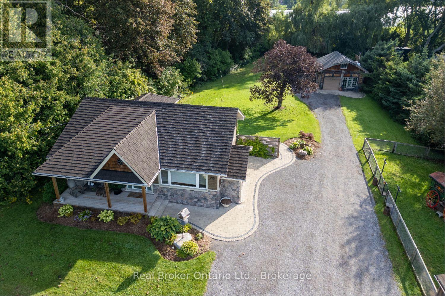 2251 Maple Grove Road, Clarington, Ontario  L1C 6N1 - Photo 1 - E13765764
