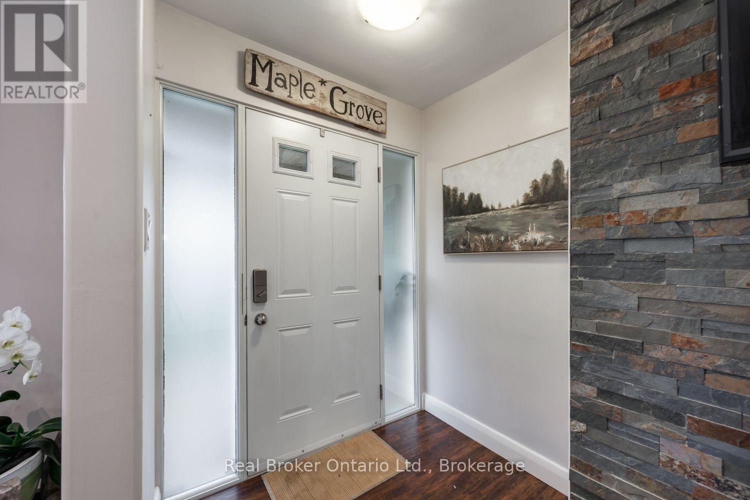 2251 Maple Grove Road, Clarington, Ontario  L1C 6N1 - Photo 7 - E13765764