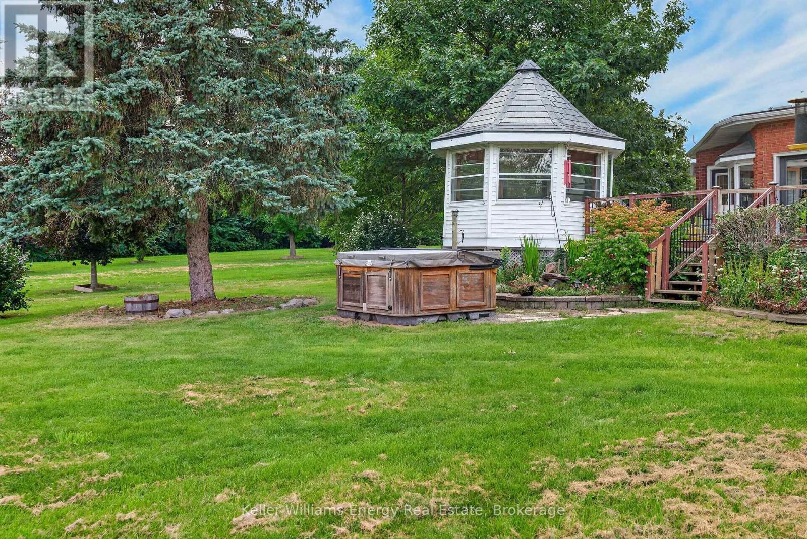 89 Smith's Bay Avenue, Prince Edward County (North Marysburg Ward), Ontario K0K 2T0 - Photo 40 - X13765706